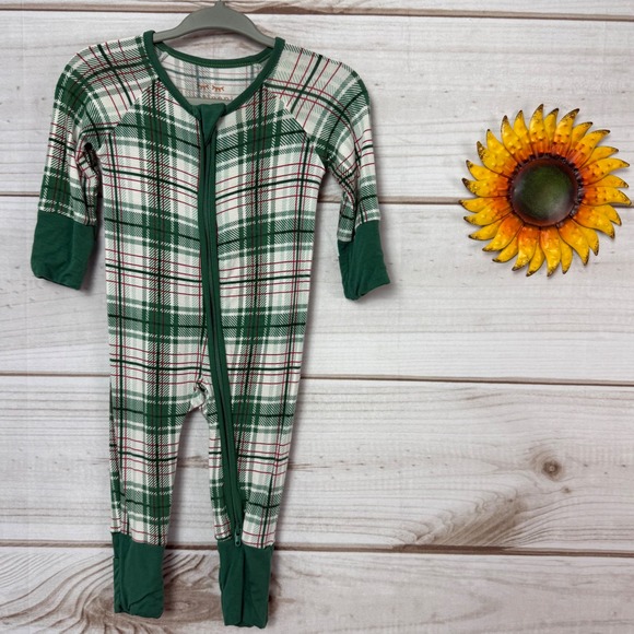 Little Sleepies Newborn Noel Plaid Bamboo Convertible Zippy - Picture 1 of 3